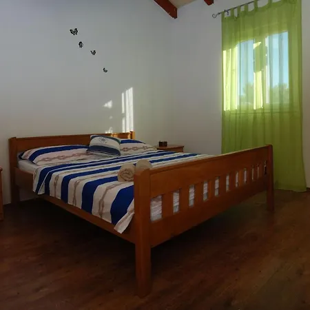 Villa Una *